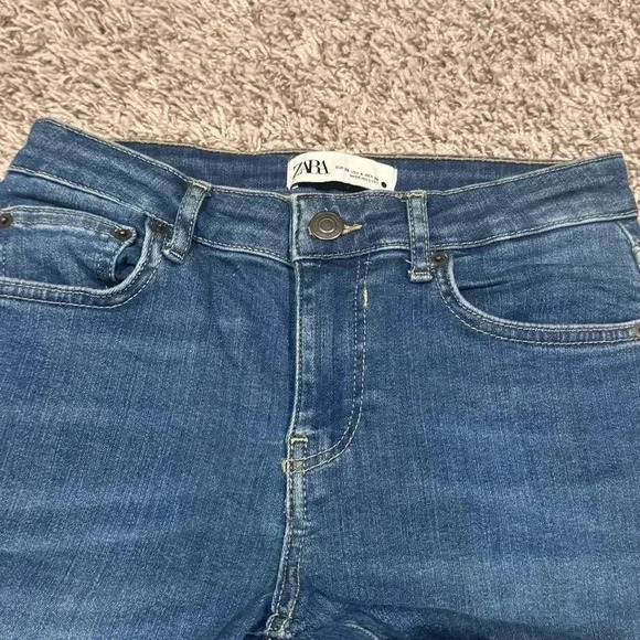 Zara Jeans - Picture 3 of 3